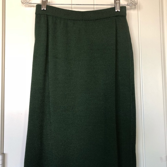 St.John Knit - Picture 4 of 8